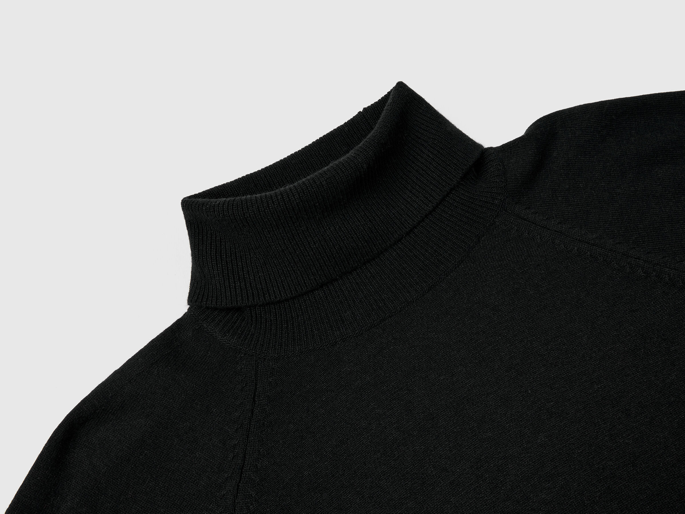 TURTLE NECK SWEATER Mujer image number 7